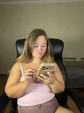 CaramelleSugarr online show from 23, 7, 2026