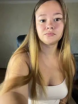 CaramelleSugarr online show from 18, 7, 2026