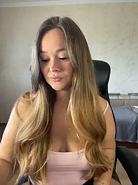 CaramelleSugarr online show from 11, 7, 2026