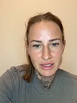 Klarry69 online show from 10, 4, 2026