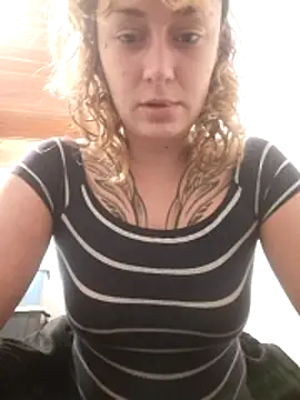 matouxx online show from 8, 2, 2026