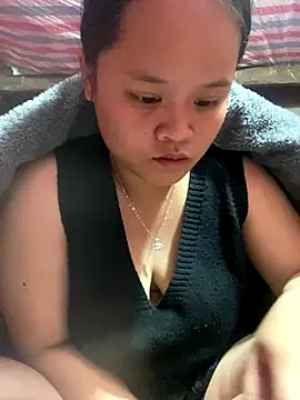 Thanhhuyen001 online show from 18, 12, 2025