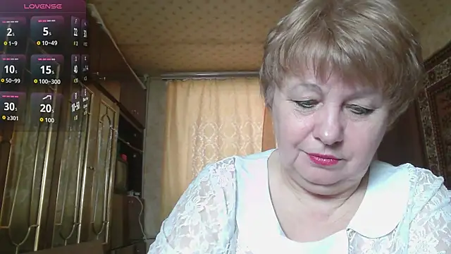 Casey peach online show from 4, 3, 2026