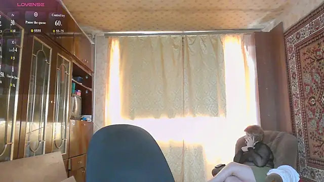 Casey peach online show from 3, 5, 2026