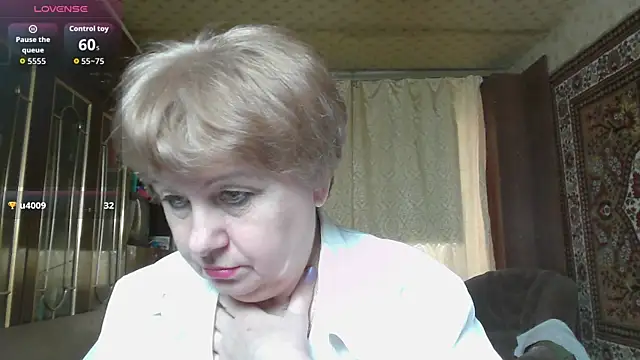 Casey peach online show from 23, 4, 2026