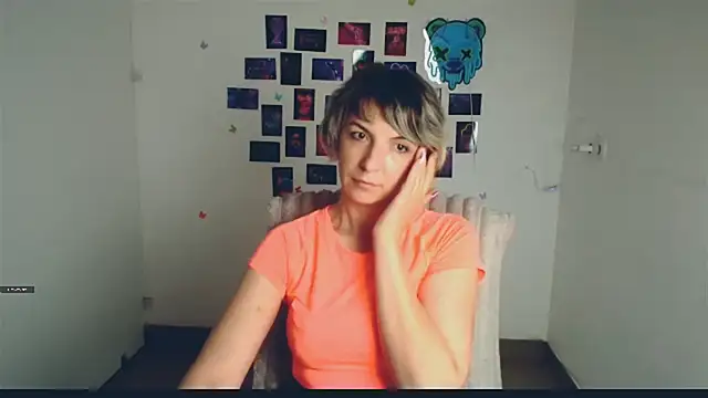 Lana Foxyy online show from 20, 5, 2026