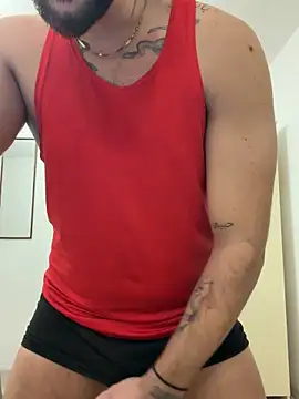 Snapshot of LunaFoxTip chatting on 18, 12, 2025 LunaFoxTip online show from 18, 12, 2025