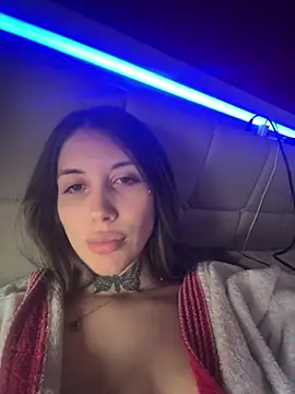 saphirafox online show from 11, 2, 2026