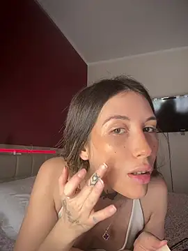 saphirafox online show from 11, 3, 2026