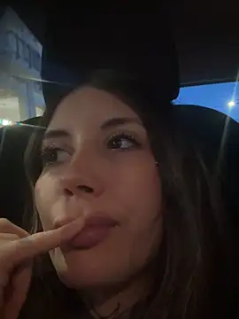 saphirafox online show from 16, 3, 2026