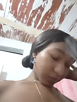 litte ebonyx online show from 13, 2, 2026