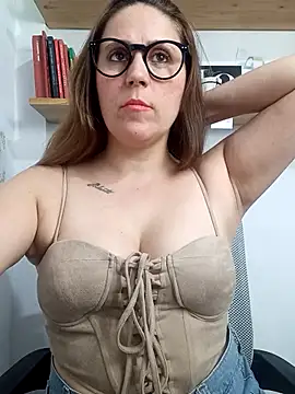 SofiEsteves online show from 25, 3, 2026