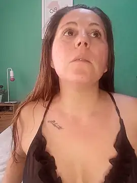 Snapshot of SofiEsteves chatting on 1, 3, 2026 SofiEsteves online show from 1, 3, 2026