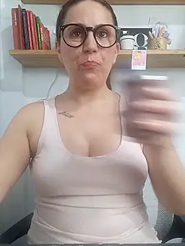 SofiEsteves online show from 31, 3, 2026