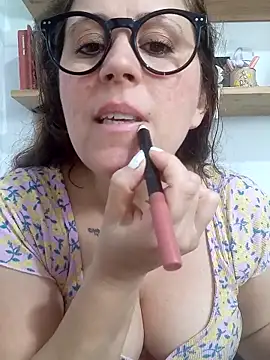 SofiEsteves online show from 2, 4, 2026