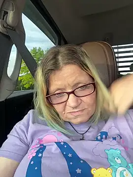 lindzybella online show from 30, 4, 2026