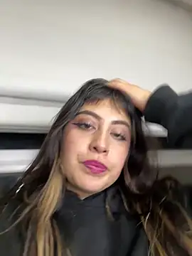 justmariee online show from 5, 4, 2026