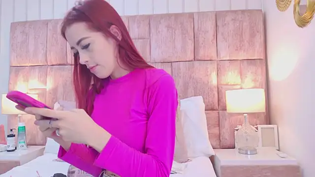 ScarlettFoox online show from 24, 3, 2026