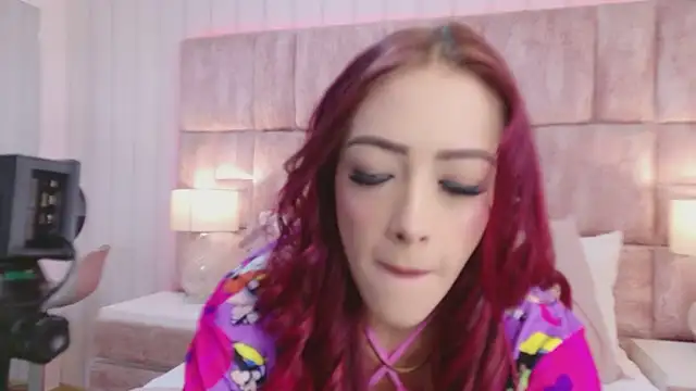 ScarlettFoox online show from 9, 1, 2026