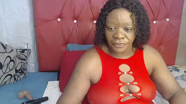 LaicyBrown76 online show from 5, 4, 2026