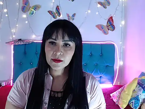 Snapshot of MarilynRoxy chatting on 22, 12, 2025 MarilynRoxy online show from 22, 12, 2025