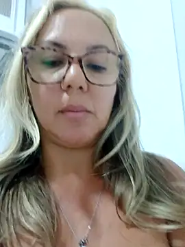 Pamelamilf online show from 16, 12, 2025