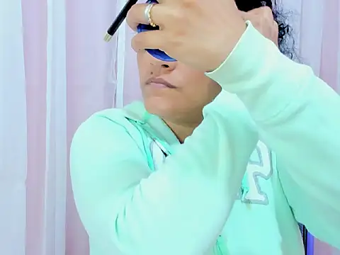 Bianca slut1 online show from 11, 1, 2026