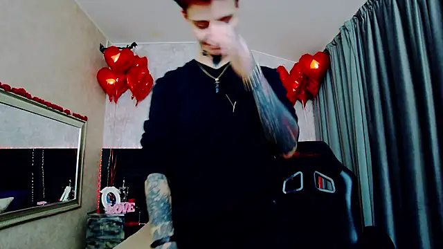 Snapshot of KennyXSX chatting on 3, 2, 2026 KennyXSX online show from 3, 2, 2026