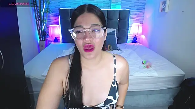 Valeri hot22 online show from 11, 2, 2026