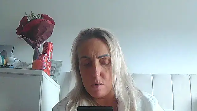 Snapshot of theblondecocklover chatting on 9, 6, 2026 theblondecocklover online show from 9, 6, 2026