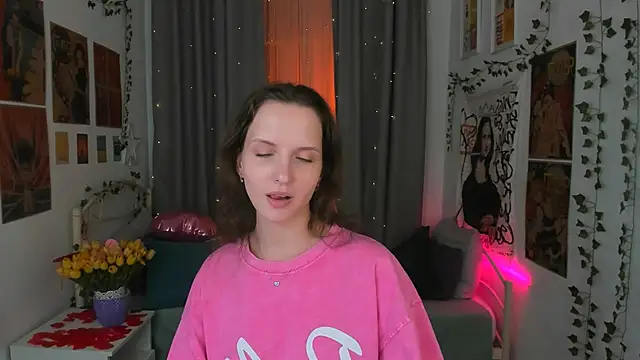 Ariadna Shy online show from 16, 2, 2025