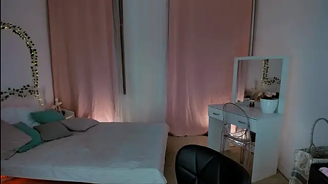 Ariadna Shy online show from 3, 3, 2025