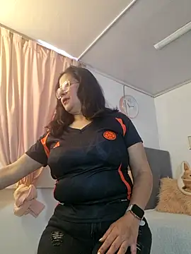 Snapshot of christy_ant chatting on 23, 6, 2026 christy ant online show from 23, 6, 2026