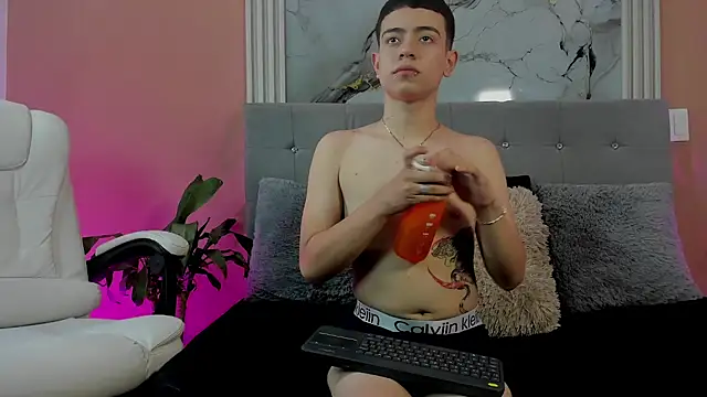 alex xhunter online show from 10, 4, 2026