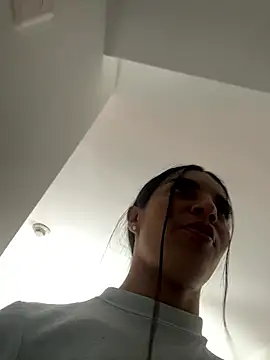 Mia R0uge online show from 13, 1, 2026