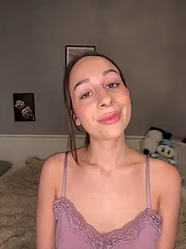 ChiaraSommer online show from 13, 4, 2026