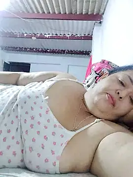 Camilaxxo online show from 11, 1, 2026