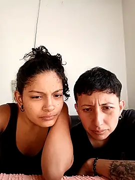 Mei and Gaby online show from 1, 3, 2026