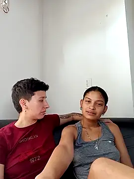 Mei and Gaby online show from 5, 1, 2026