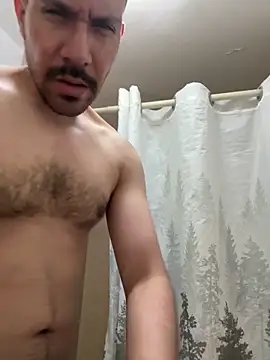 AdrianGarcia89 online show from 16, 4, 2026