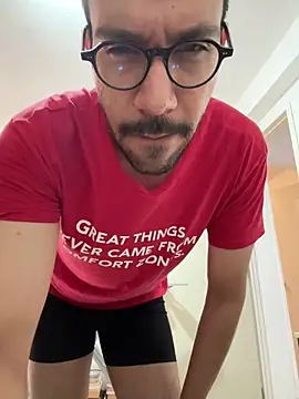 AdrianGarcia89 online show from 10, 4, 2026