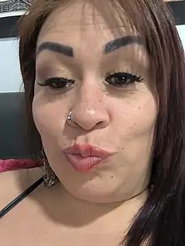 Snapshot of Natymendoza998 chatting on 11, 6, 2026 Natymendoza998 online show from 11, 6, 2026