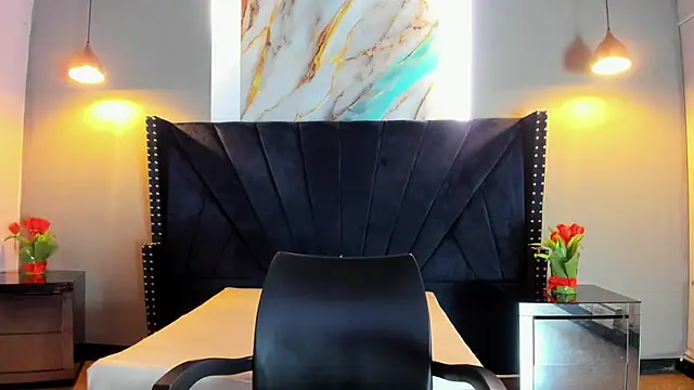 Amellia brown2 online show from 18, 12, 2025