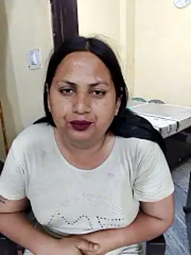 Hotmylips online show from 18, 4, 2026