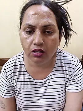 Hotmylips online show from 20, 4, 2026