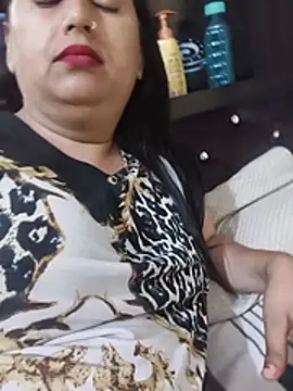 Hotmylips online show from 20, 5, 2026