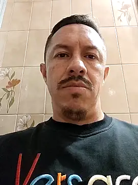 L hotcream online show from 17, 4, 2026