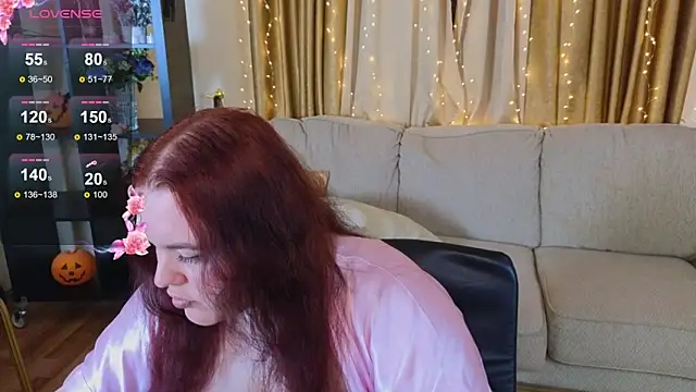 LindaBermer online show from 18, 12, 2025