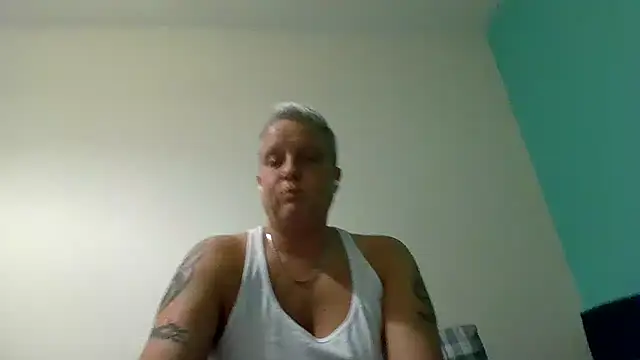 Bendoverbetty3 online show from 13, 1, 2026