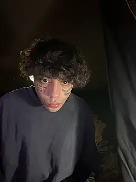 Snapshot of baby_young chatting on 20, 12, 2025 baby young online show from 20, 12, 2025